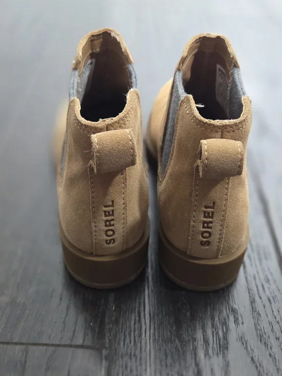 Sorel Women's Tan Suede Chelsea Booties - Picture 3 of 7